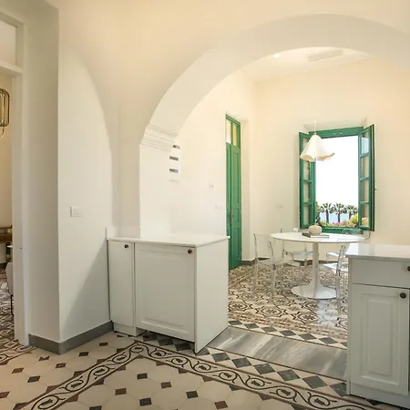 Luna Piena Villa *