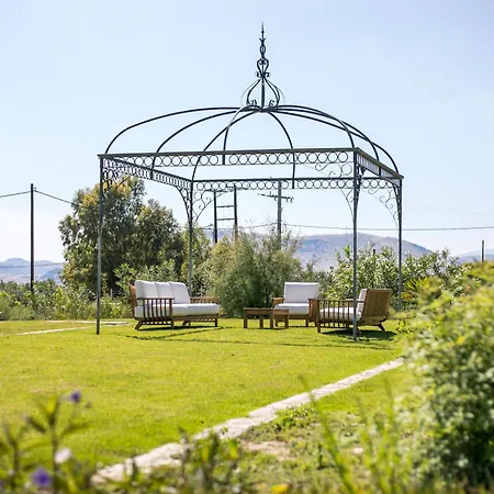 Luna Piena Villa *