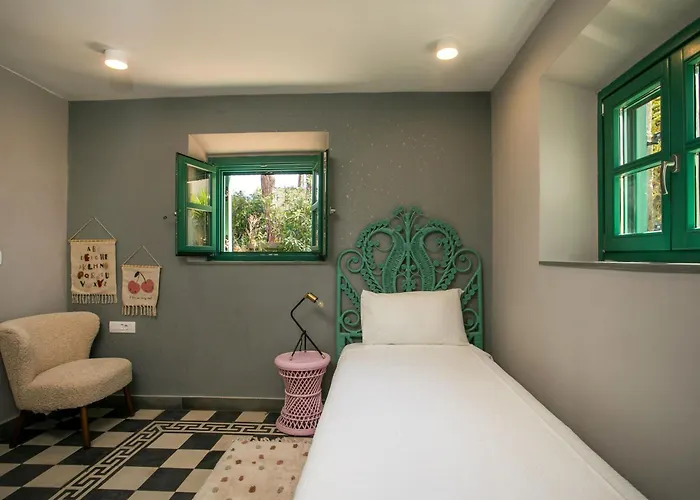 Villa Luna Piena Pefki